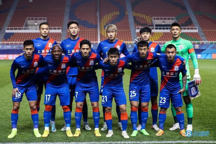 上半场补时1分钟，米兰1-0弗洛西诺尼。